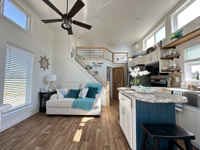 Tiny Homes vs. Cottages: What’s the Difference and Which One is Right for You?